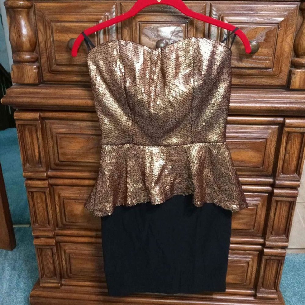 Gold and black sequin dress size M